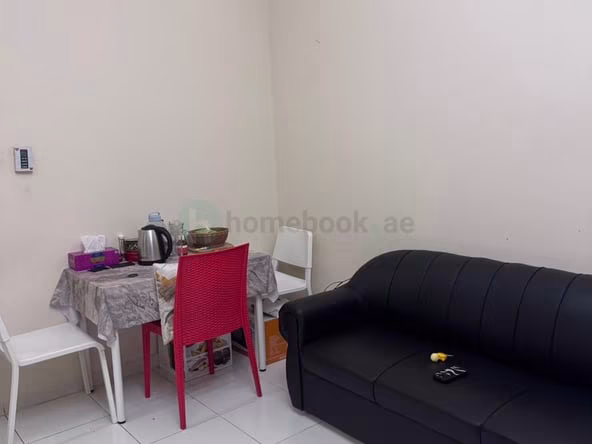 Room for Rent in International City