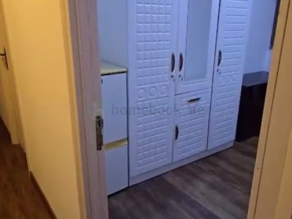 Bed Space & Partition in Sheikh Zayed Road