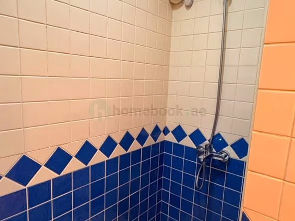 Room for Rent in Al Raffa