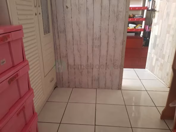 Bed Space & Partition in Sheikh Zayed Road