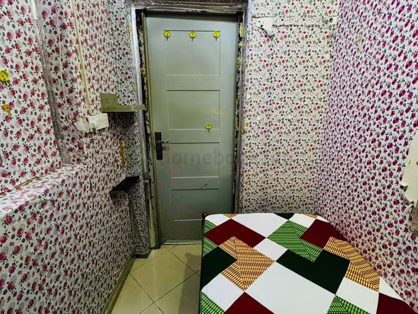 Room for Rent in Al Karama