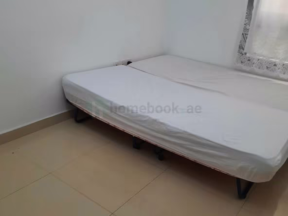 Room for Rent in Al Rigga