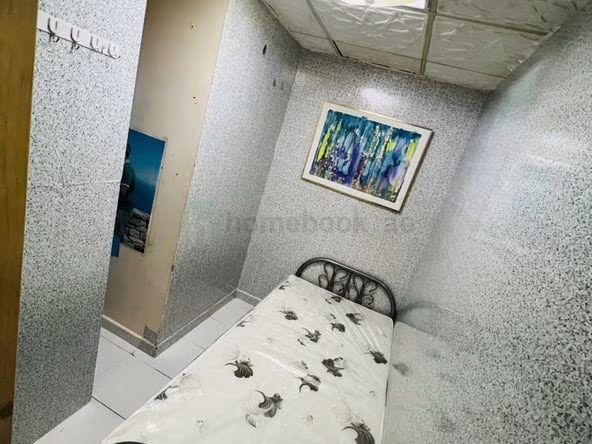 Bed Space & Partition in Al Satwa