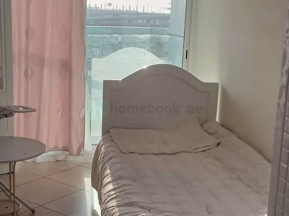 Bed Space in Jumeirah Lake Towers (JLT)