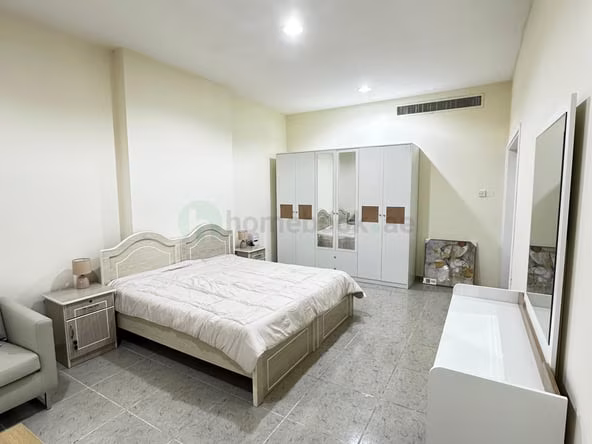 Room for Rent in Sheikh Zayed Road