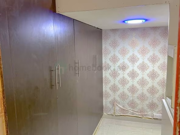 Bed Space & Partition in Al Satwa
