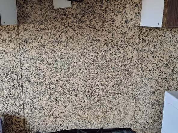 Room for Rent in Al Raffa