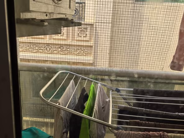 Bed Space & Partition in Al Karama