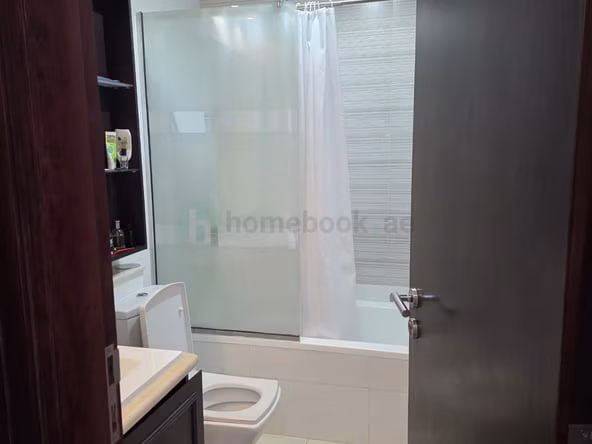 Room for Rent in Al Raffa