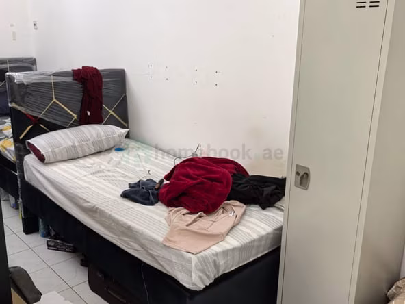 Bed Space & Partition in Al Karama