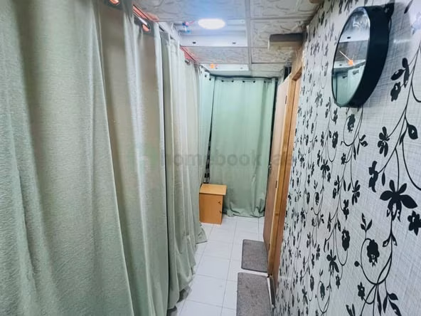 Bed Space & Partition in Al Satwa
