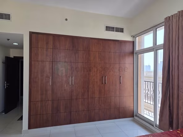 Room for Rent in Al Raffa