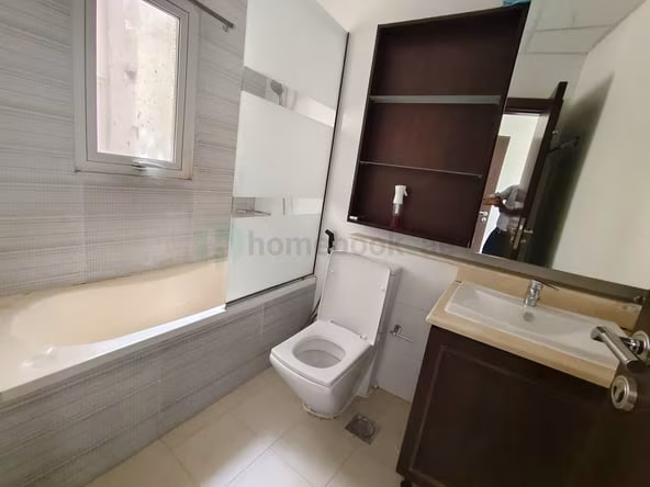 Room for Rent in Al Raffa