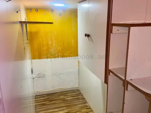 Partition for Couples in Dubai