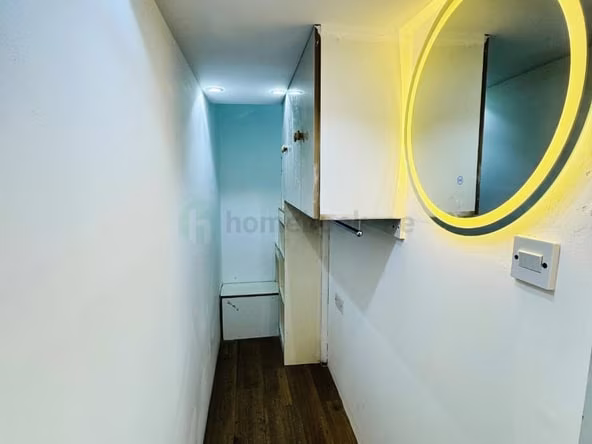 Partition in Al Barsha