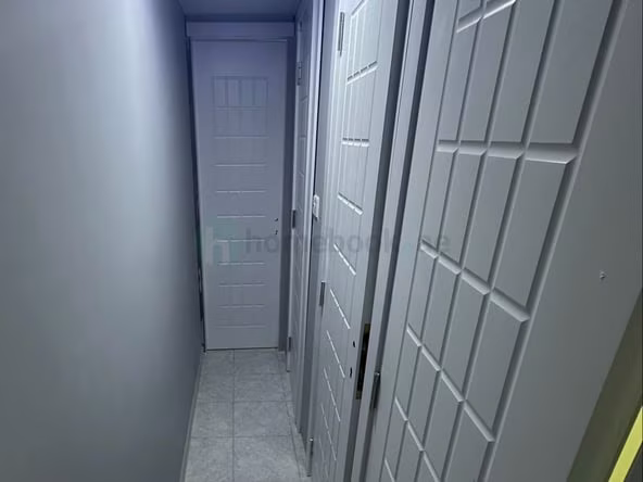 Partition in Bur Dubai