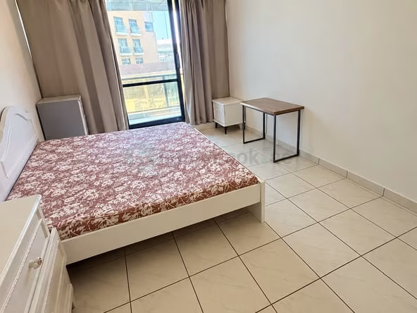 Room for Rent in Al Fahidi