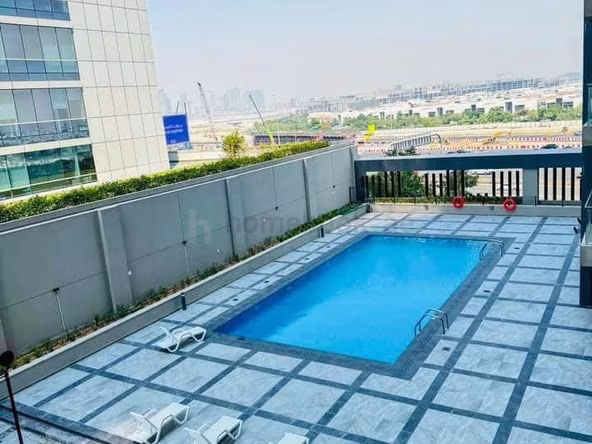 Bed Space & Partition in Business Bay
