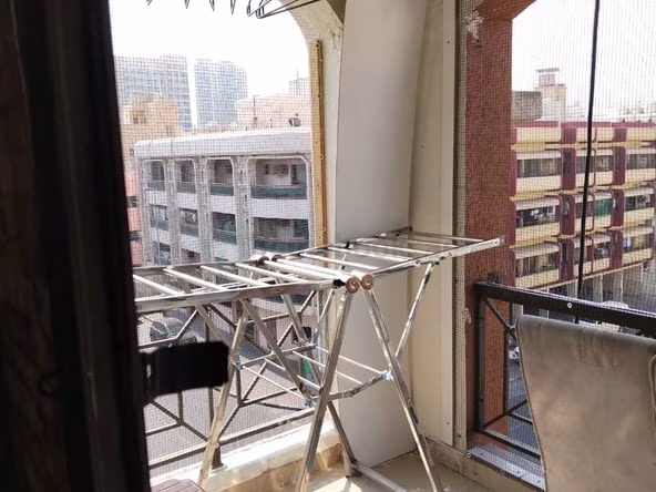 Bed Space & Partition Near BurJuman Metro Station