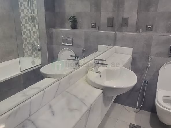 Bed Space & Partition in Business Bay
