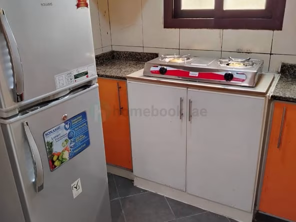 Bed Space & Partition Near BurJuman Metro Station