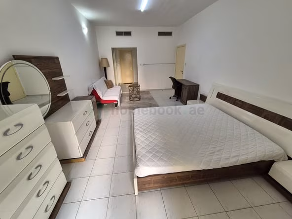 Room for Rent in Bur Dubai