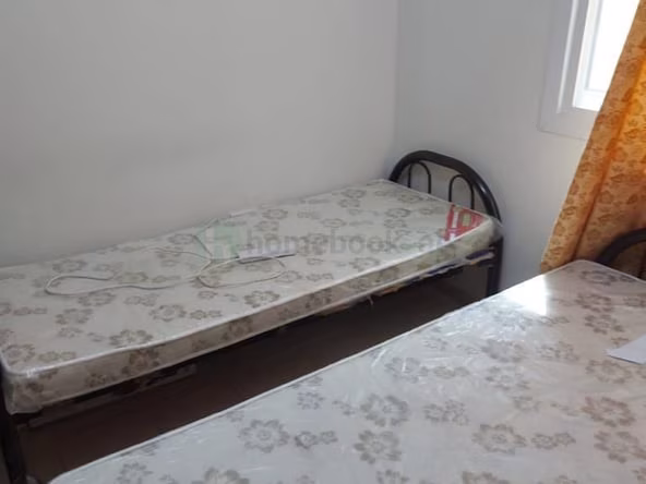 Bed Space & Partition Near BurJuman Metro Station