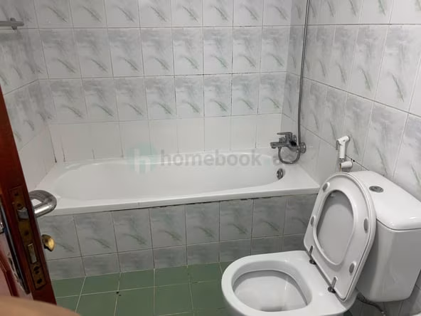 Room for Rent in Al Karama
