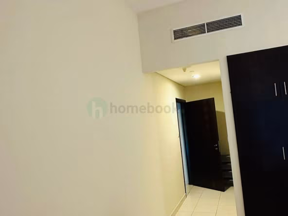 Room for Rent in Sheikh Zayed Road dubai
