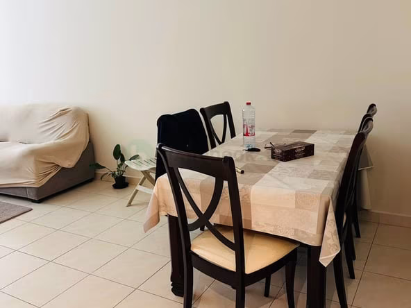 Room for Rent in Sheikh Zayed Road dubai