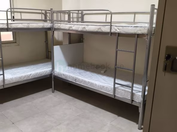 Bed Space for Men in Dubai