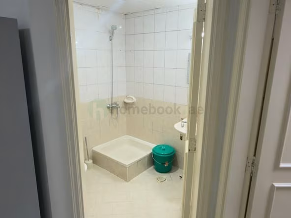 Bed Space & Partition for Ladies