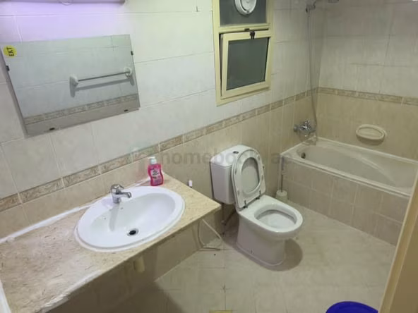 Bed Space & Partition for Ladies
