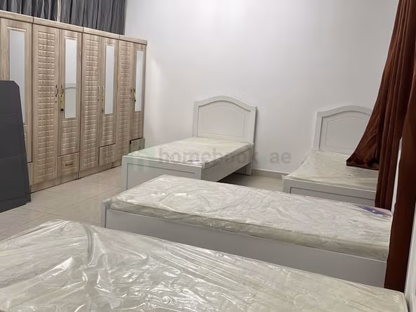 Bed Space & Partition Near BurJuman Metro Station