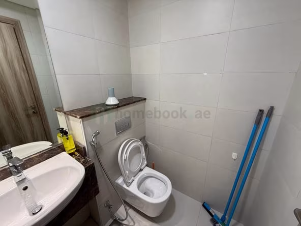 ‌Bedroom Apartment for Rent in Al Barsha Dubai