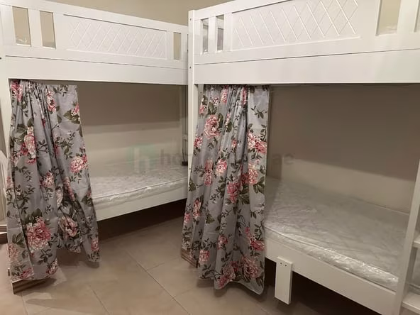 Bed Space for Rent in Downtown Dubai