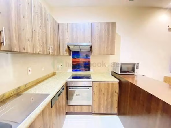 ‌Bedroom Apartment for Rent in Al Barsha Dubai