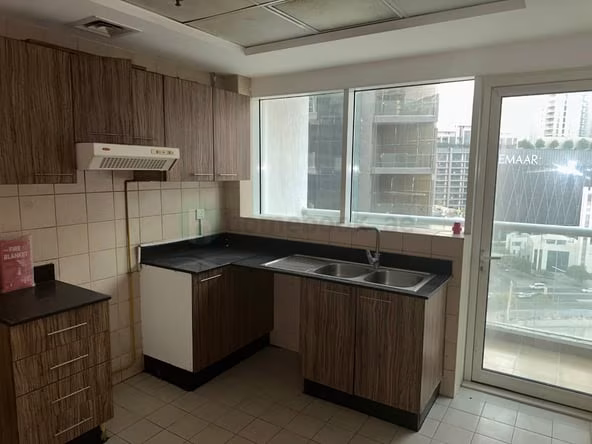 Bed Space for Rent in Downtown Dubai