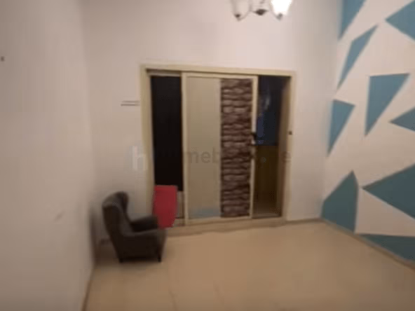 Room for Rent in Al satwa