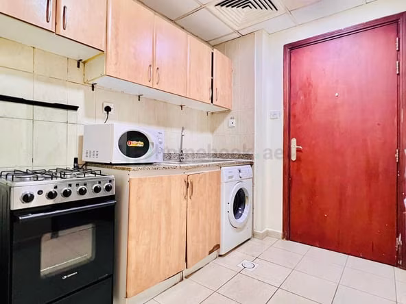 Studio Apartment for Rent in Al Rashidiya Dubai