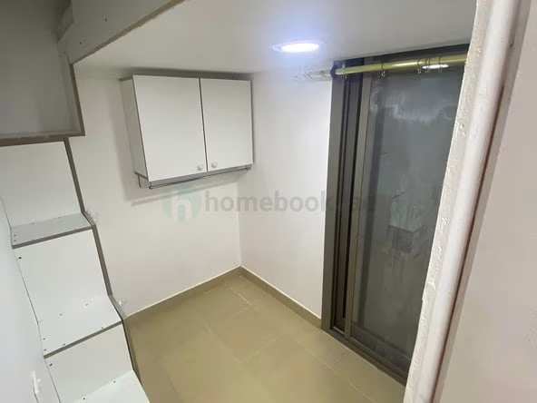 Partition for Rent in Dubai