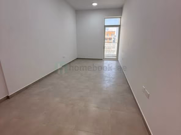 Studio Apartment for Rent in Al Karama