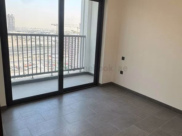 ‌Bedroom Apartment for Rent in International City Dubai