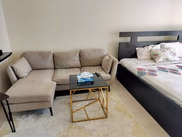 Studio Apartment for Rent in Discovery Gardens Dubai