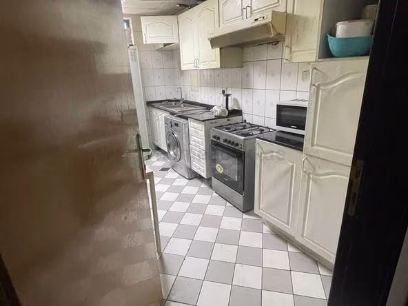 Bed Space for Rent in Sheikh Zayed Road Dubai