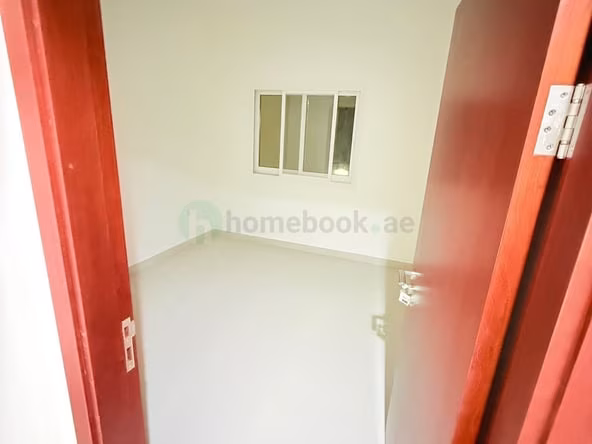 Room for Rent in Al satwa