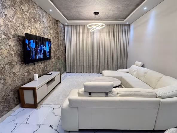 Bedroom Apartment for Rent in Dubai