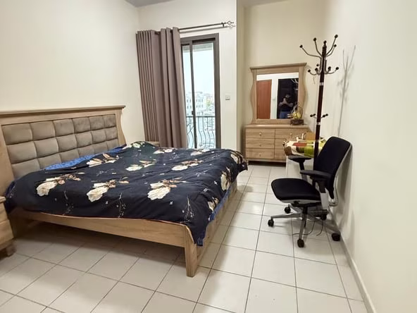 ‌Bedroom Apartment for Rent in International City Dubai