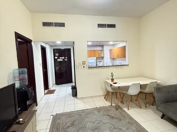 ‌Bedroom Apartment for Rent in International City Dubai