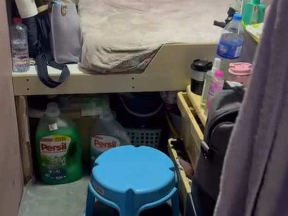 Bed Space for Rent in Al Satwa Dubai